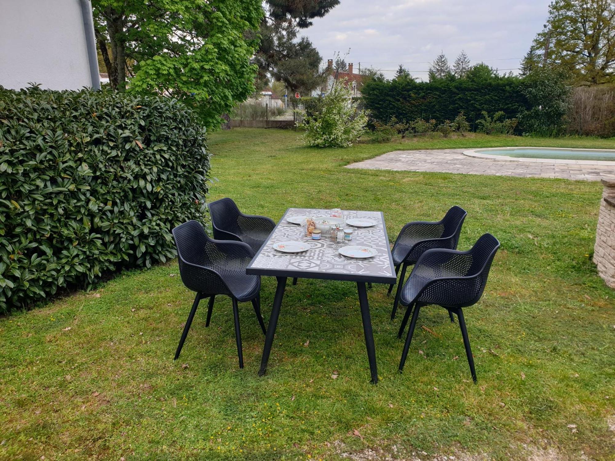 Reposant, Arbore, Confort, Clos, Bien Equipe, Beauval, Chateaux Holiday home *